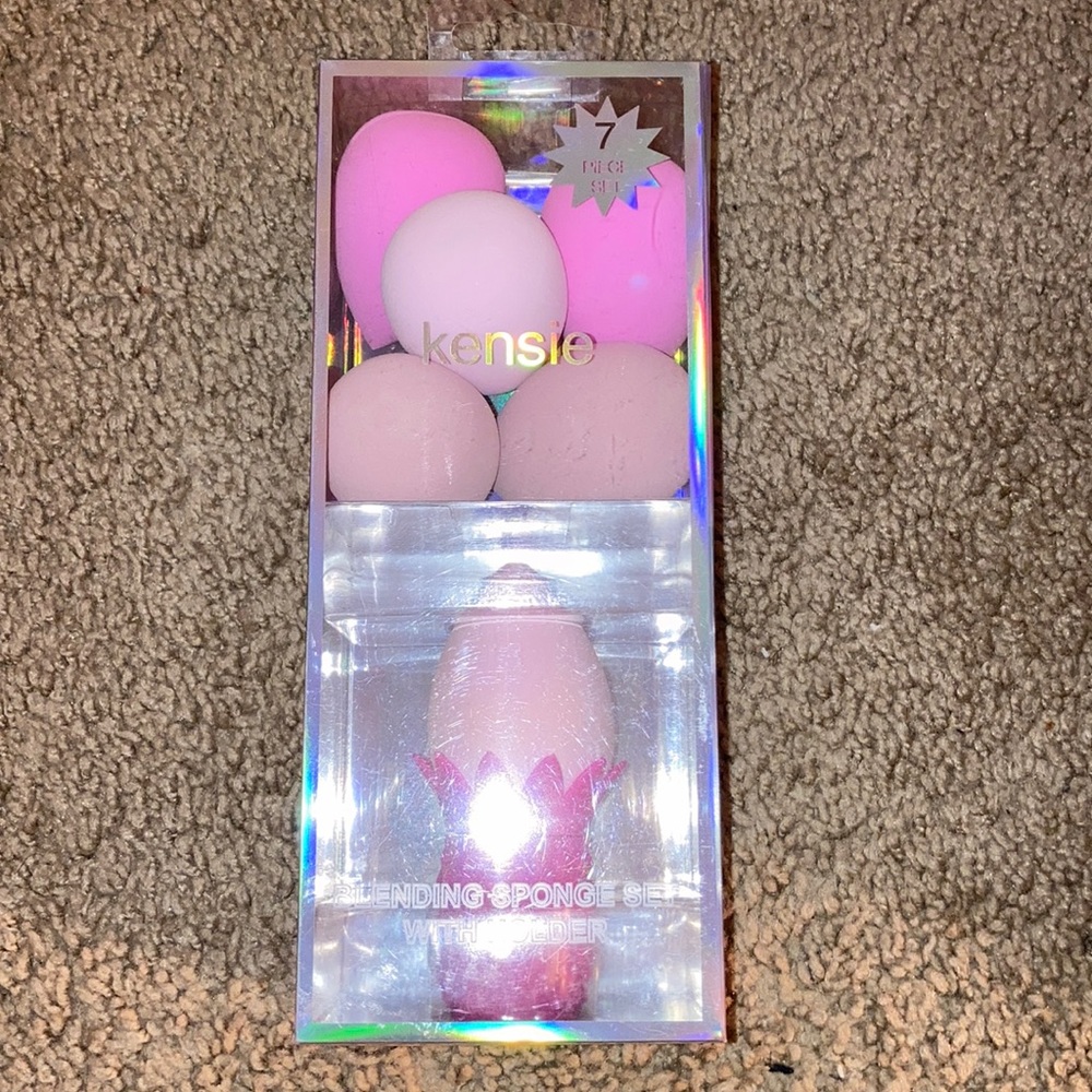 Kensie Blending sponge set.